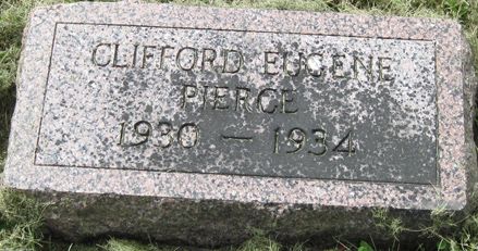 PIERCE, CLIFFORD EUGENE - Fayette County, Iowa | CLIFFORD EUGENE PIERCE 