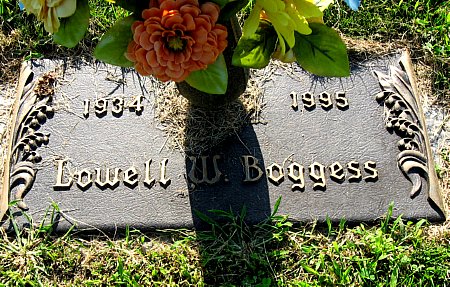 BOGGESS, LOWELL W. - Floyd County, Iowa | LOWELL W. BOGGESS 