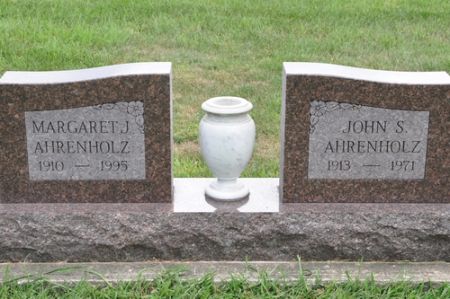 AHRENHOLZ, MARGARET J. - Grundy County, Iowa | MARGARET J. AHRENHOLZ 