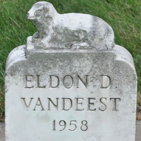 VANDEEST, ELDON D. - Grundy County, Iowa | ELDON D. VANDEEST 