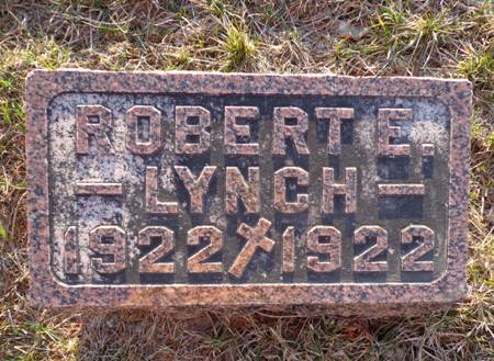 LYNCH, ROBERT E. - Jackson County, Iowa | ROBERT E. LYNCH 