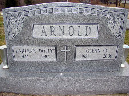 DOOLEY ARNOLD, DARLENE M 