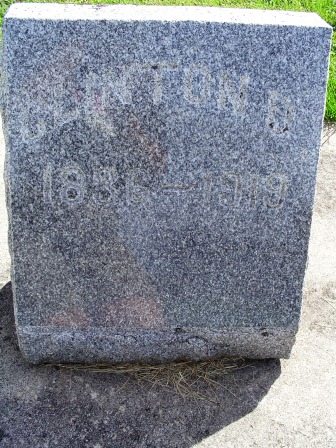 HOLCOMB, CLINTON D - Jones County, Iowa | CLINTON D HOLCOMB 