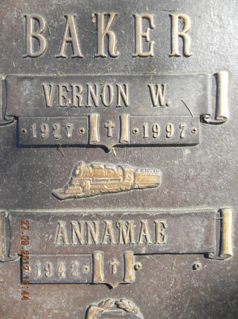 BAKER, VERNON W. - Linn County, Iowa | VERNON W. BAKER 