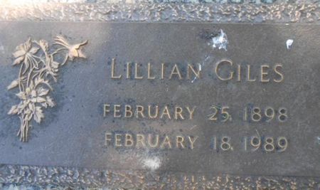 GILES, LILLIAN - Linn County, Iowa | LILLIAN GILES 