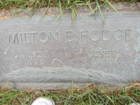 HODGE, MILTON E - Linn County, Iowa | MILTON E HODGE 