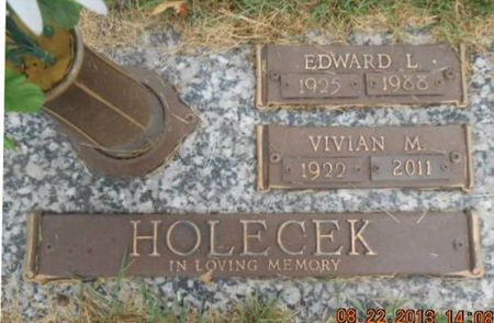 HOLECEK, EDWARD L. - Linn County, Iowa | EDWARD L. HOLECEK 