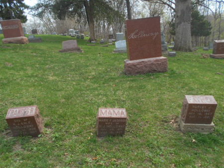 HOLLOWAY, FAMILY MONUMENT - Linn County, Iowa | FAMILY MONUMENT HOLLOWAY 