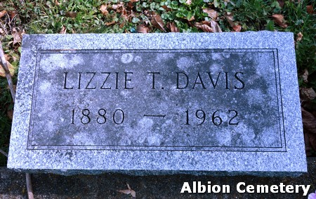 HOLLODAY DAVIS, LIZZIE T. - Marshall County, Iowa | LIZZIE T. HOLLODAY DAVIS 