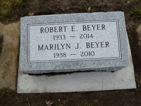 BEYER, ROBERT E. - Mitchell County, Iowa | ROBERT E. BEYER 