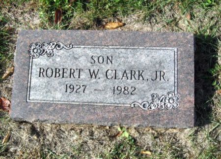 CLARK, ROBERT W. JR. - Mitchell County, Iowa | ROBERT W. JR. CLARK 