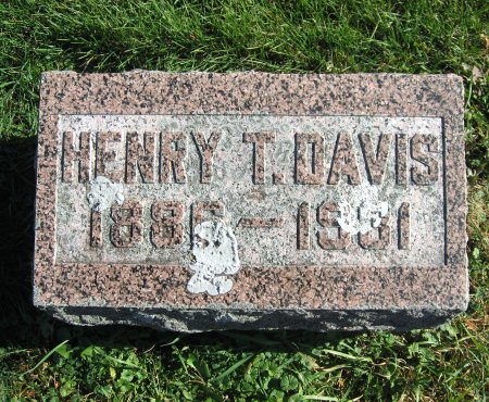 DAVIS, HENRY T. - Mitchell County, Iowa | HENRY T. DAVIS 