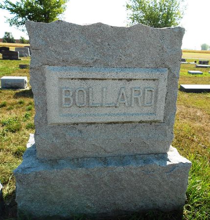 BOLLARD, FAMILY MEMORIAL - Pocahontas County, Iowa | FAMILY MEMORIAL BOLLARD 