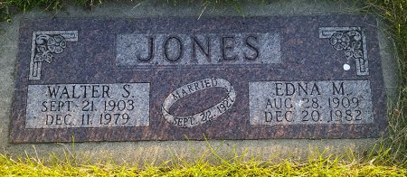 KRAKAU JONES, EDNA M. - Pottawattamie County, Iowa | EDNA M. KRAKAU JONES 