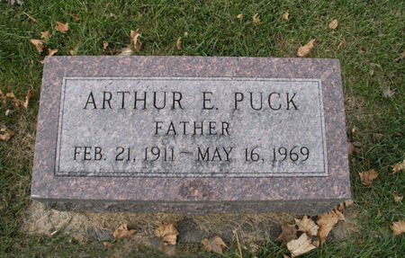 PUCK, ARTHUR E. - Scott County, Iowa | ARTHUR E. PUCK 