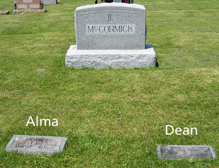 MCCORMICK, EDGAR DEAN, FAMIY PLOT OF - Taylor County, Iowa | EDGAR DEAN, FAMIY PLOT OF MCCORMICK 