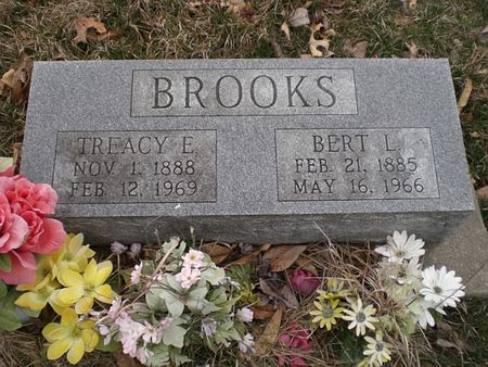 ROSS BROOKS, TREACY E. - Wapello County, Iowa | TREACY E. ROSS BROOKS 