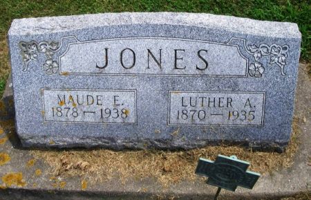JONES, MAUDE E. - Winneshiek County, Iowa | MAUDE E. JONES 