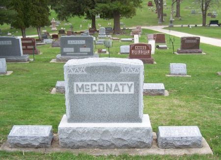 MCCONATY, LEONARD GILE FAMILY STONE - Winneshiek County, Iowa | LEONARD GILE FAMILY STONE MCCONATY 