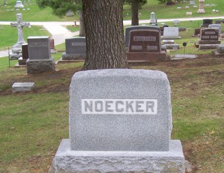 NOECKER, WILLIAM A. FAMILY STONE - Winneshiek County, Iowa | WILLIAM A. FAMILY STONE NOECKER 