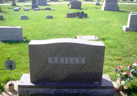 REILLY, CLAIR H. FAMILYNSTONE - Winneshiek County, Iowa | CLAIR H. FAMILYNSTONE REILLY 