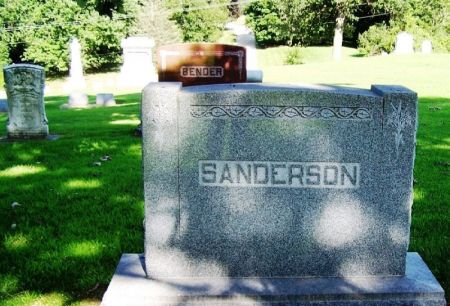 SANDERSON, LARGE STONE - Winneshiek County, Iowa | LARGE STONE SANDERSON 