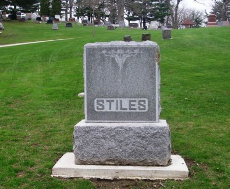 STILES, JOHN C. LARGE STONE - Winneshiek County, Iowa | JOHN C. LARGE STONE STILES 