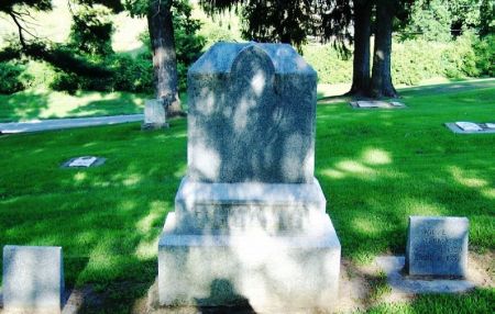 THOMAS, HENRY R. FAMILY STONE - Winneshiek County, Iowa | HENRY R. FAMILY STONE THOMAS 