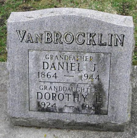 VAN BROCKLIN, DANIEL J. - Winneshiek County, Iowa | DANIEL J. VAN BROCKLIN 