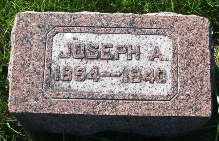 ZWEIBOHMER, JOSEPH A. - Winneshiek County, Iowa | JOSEPH A. ZWEIBOHMER 