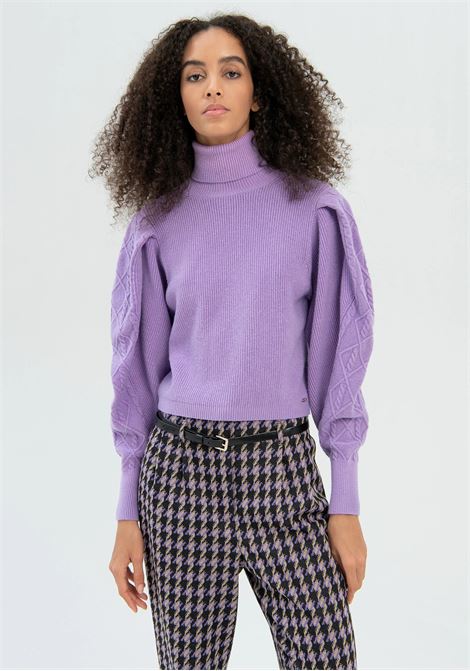 MAGLIA SLIM A COSTE CON COLLO ALTO FRACOMINA | Maglie | FR22WT7039K45901I89 LAVANDER
