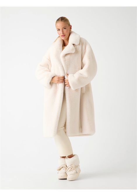  GUESS | Coats | W5BL95 WJ110F0D9