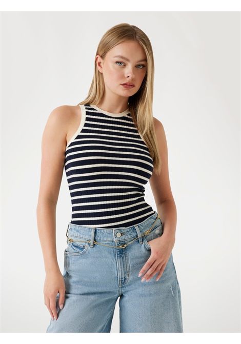  GUESS | Top | W5YP47 KCZ82S9H9