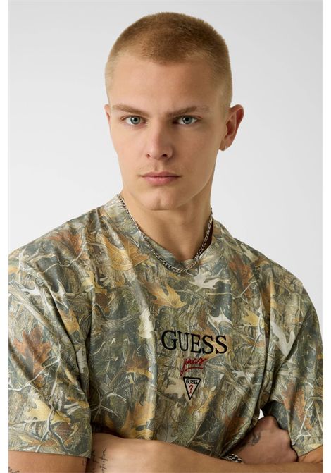 T-shirt con logo stampato camo GUESS JEANS | T-shirt | M6YI27 K4117FMEM