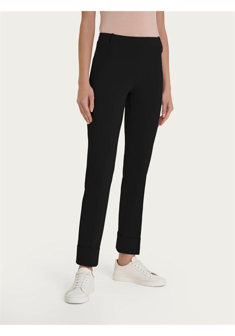 Pantalone slim dritto in Compact Light RAGNO | Pantalone | D293PW020 - NERO