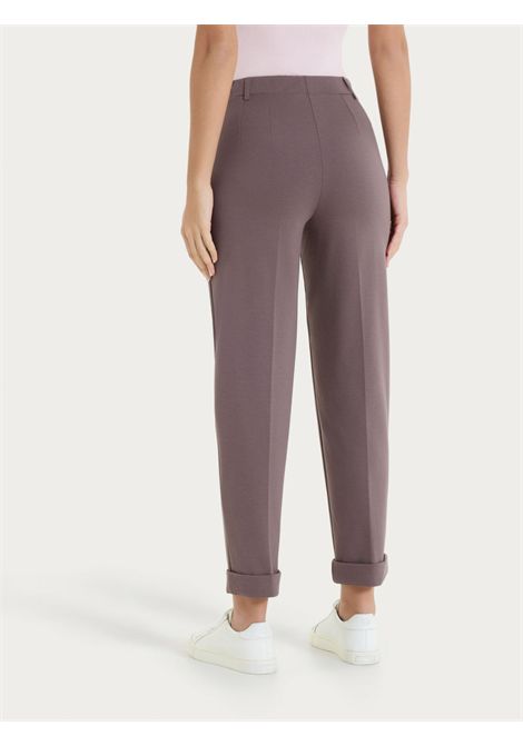 Pantalone a carota con tasche in Compact Light RAGNO | Pantalone | DC70PFC71 - PLUM TRUFFLE