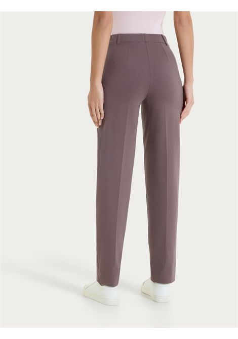 Pantalone a carota con tasche in Compact Light RAGNO | Pantalone | DC70PFC71 - PLUM TRUFFLE