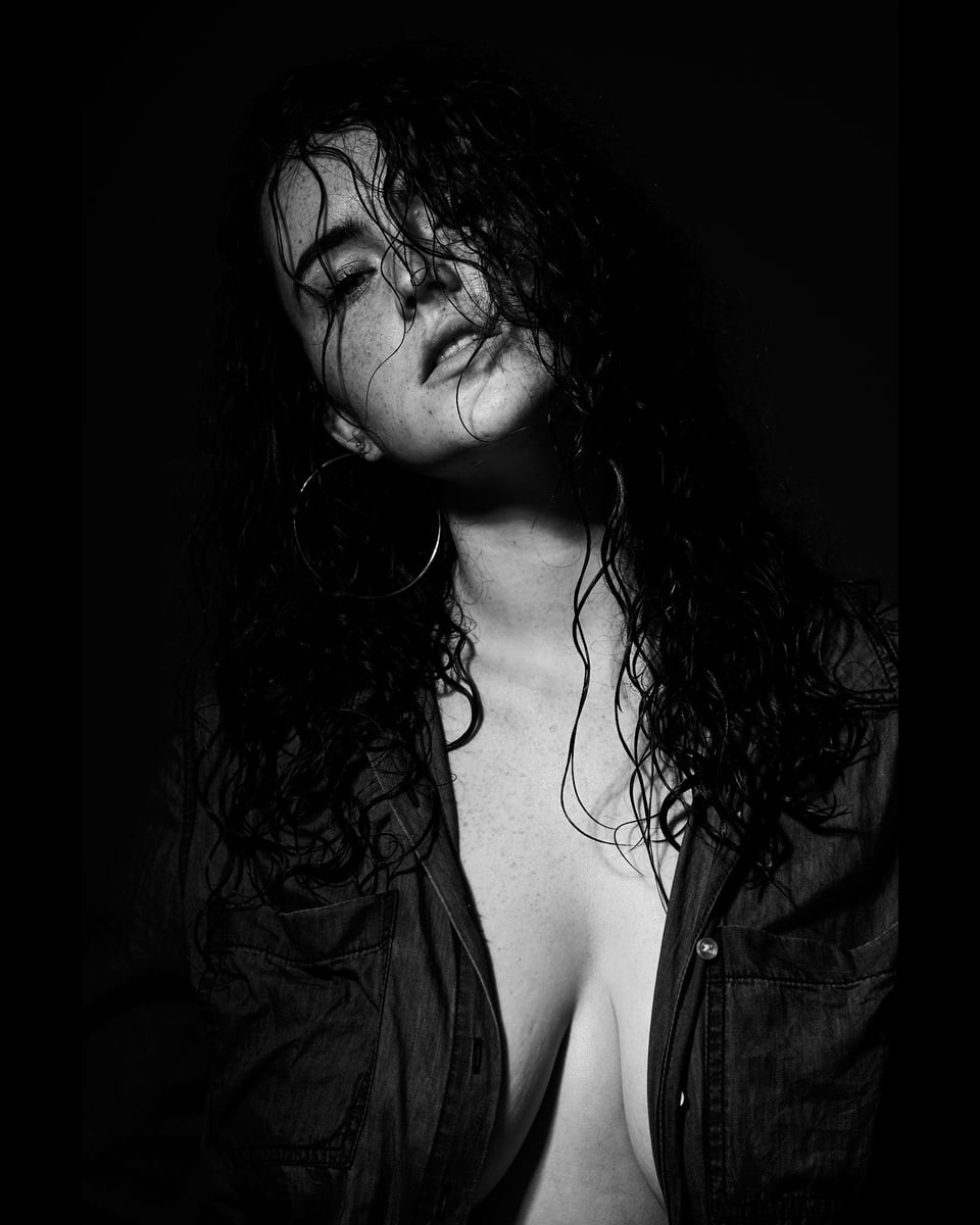 Bonnie James - Kavyar