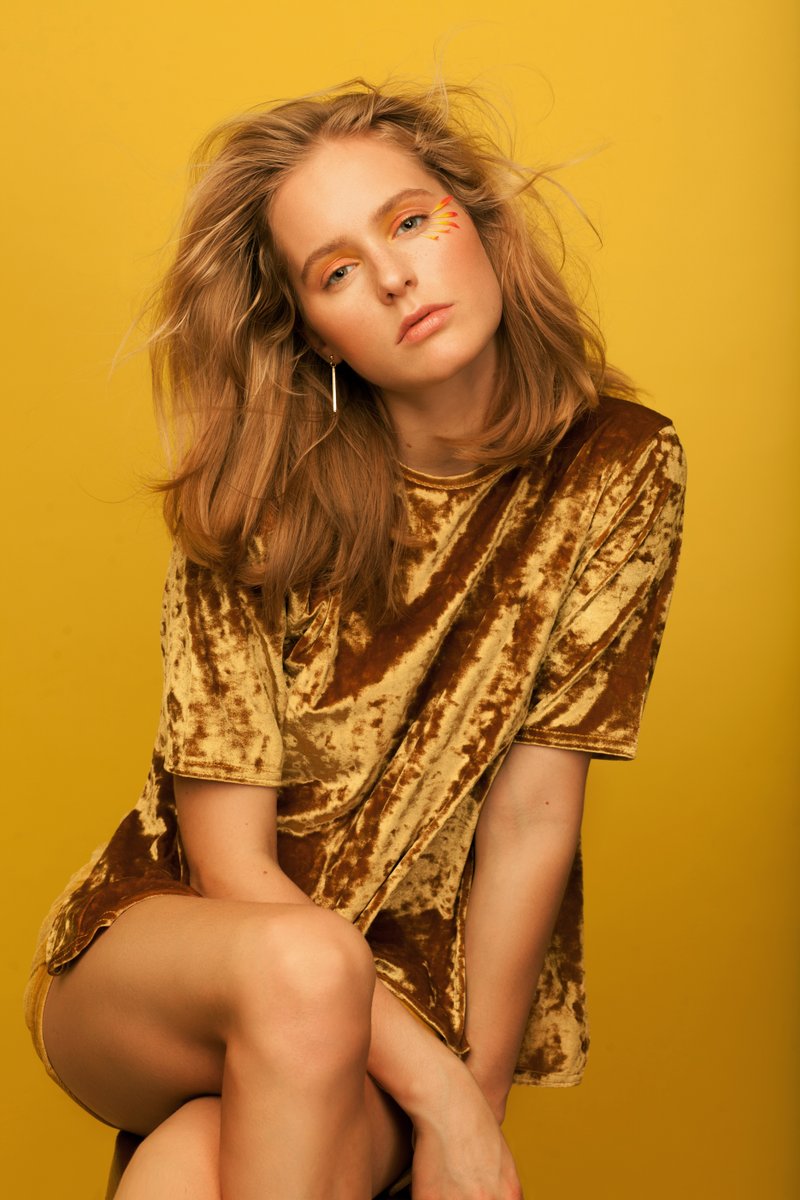 Photo by Dmitriy Platonov, Erika Bulataya, Nastya Chernysheva, Elena