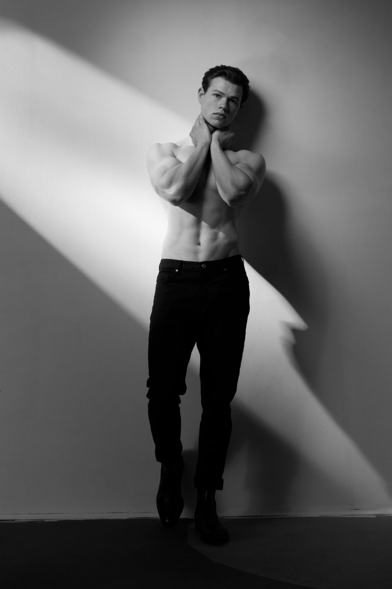 Austen Scheff - Kavyar