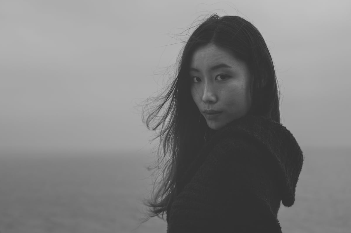 Deng HaoYuan - Kavyar