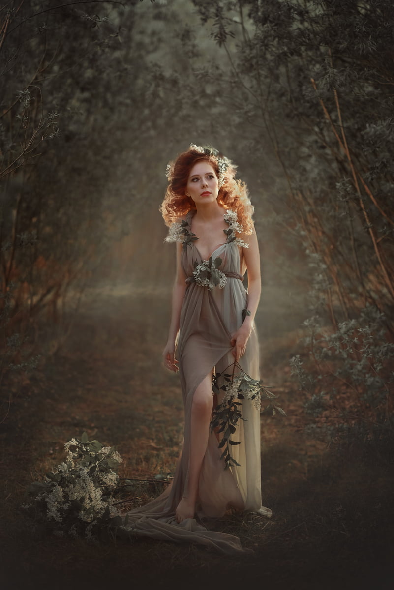 Daria Sagalovaning yalangoch tanasining fotoshop versiyasi.