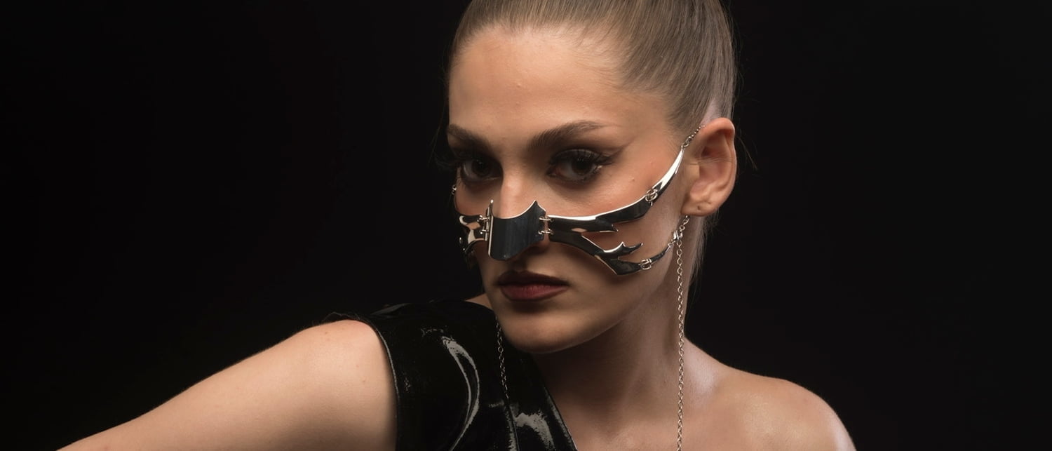 Lisa Lorius Call for Work: FASHION EDITION JANUARY 2025 - LORIUS Magazine