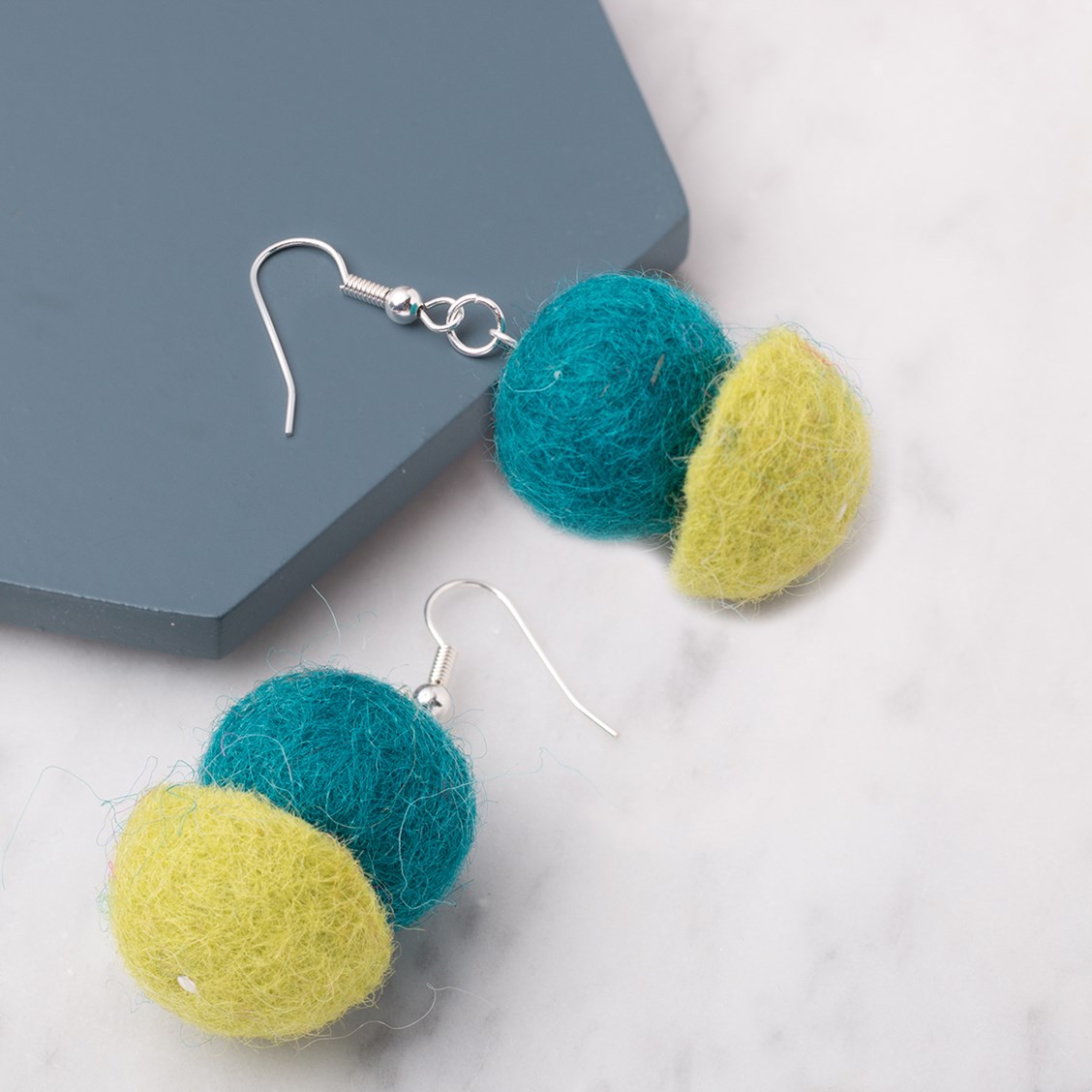 Felting Crafts How To Make Felt Jewellery Kernowcraft