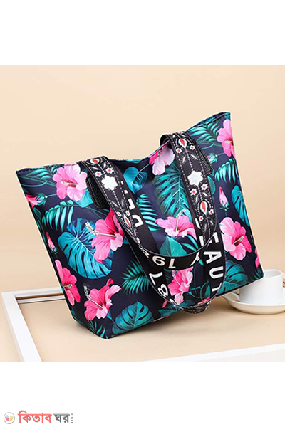 Trendy Ladies Handbags green color (Trendy Ladies Handbags green color)