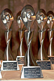 Julia Roberts, Maggie Gyllenhaalm Cicely Tyson To Be Honored at 40th Annual Gracie Awards