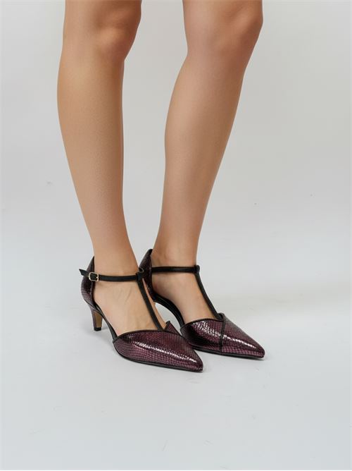 Décolleté in pelle effetto serpente laminato vino con laccetto | L'Arianna DE2413 | Made in Italy L'Arianna | EC2413017