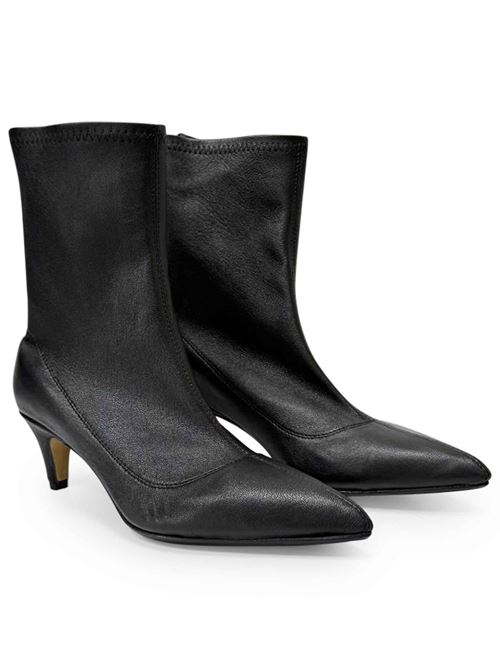 Stivaletto in nappa elasticizzata nera | L'Arianna EL2027 | Made in Italy L'Arianna | EC2027001