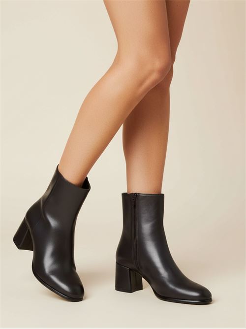 Tronchetto in pelle testa di moro | L'Arianna TR2435 | Made in Italy L'Arianna | EC2435100