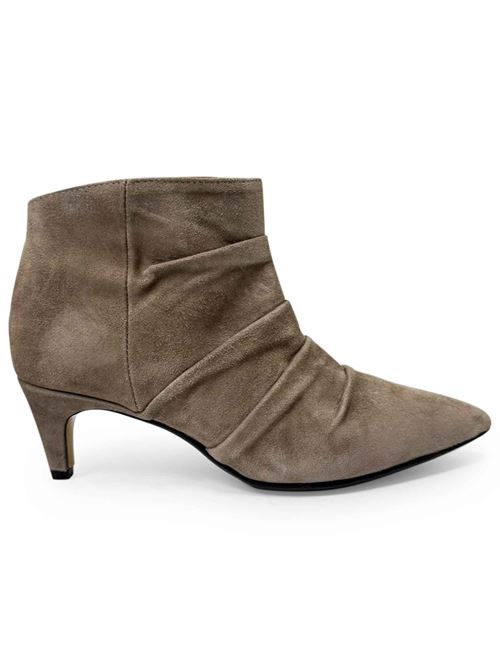 Tronchetto in camoscio grigio effetto plissé | L'Arianna TR2603 | Made in Italy L'Arianna | EC2603023